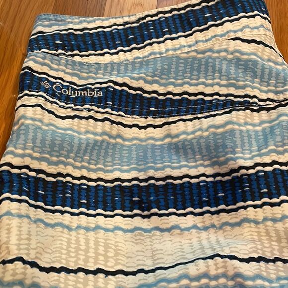 Columbia swim trunks mens 34/44 blue white gray stripe 💙🌻💙 - Picture 3 of 6